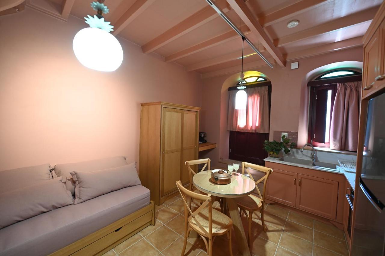 Philoxenia Traditional Apartments Agios Georgios Sykousis Exterior foto
